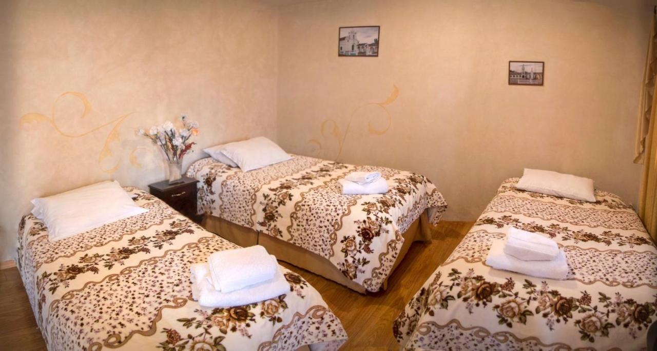 Latacunga Hostel Экстерьер фото