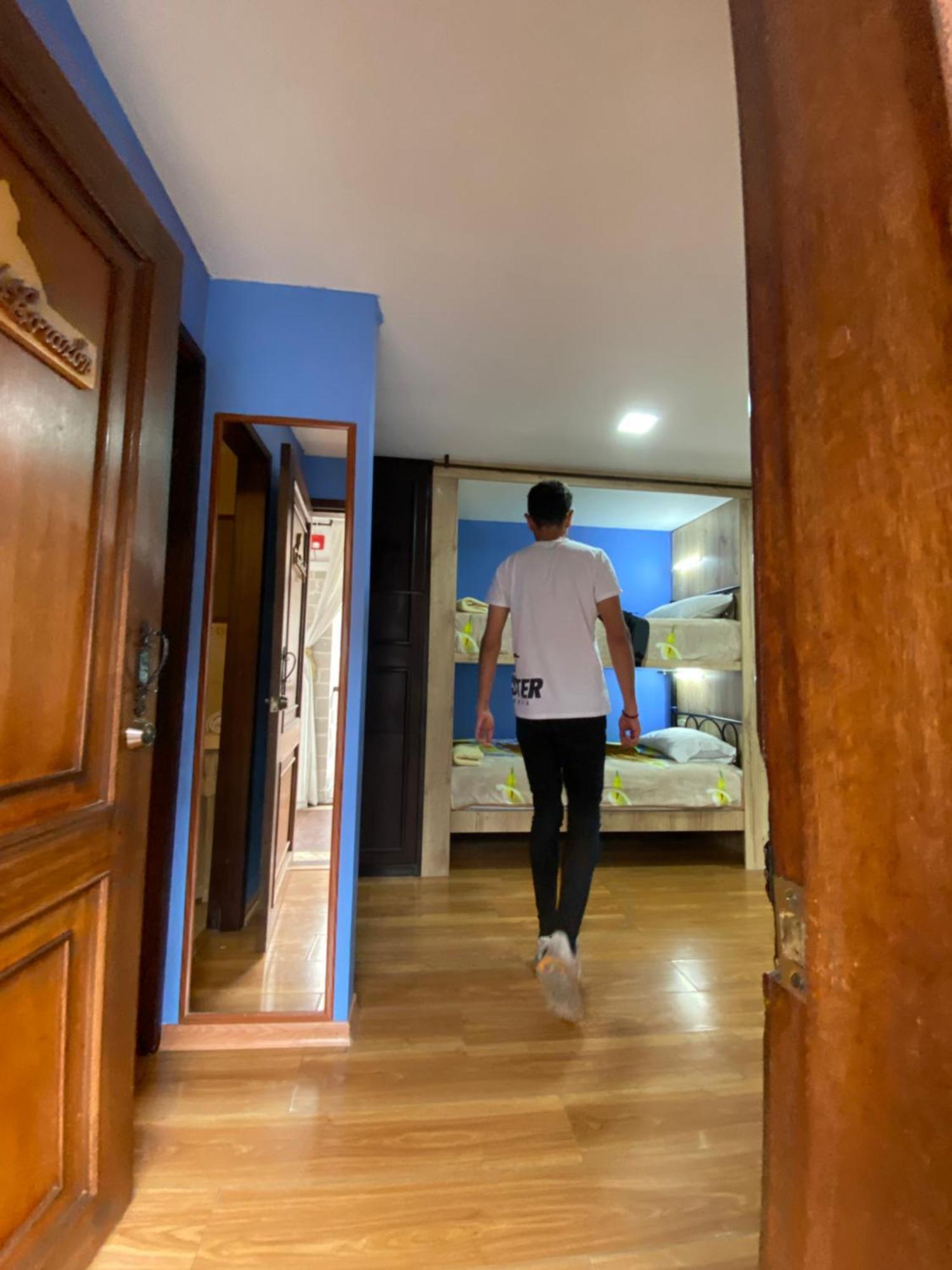 Latacunga Hostel Экстерьер фото