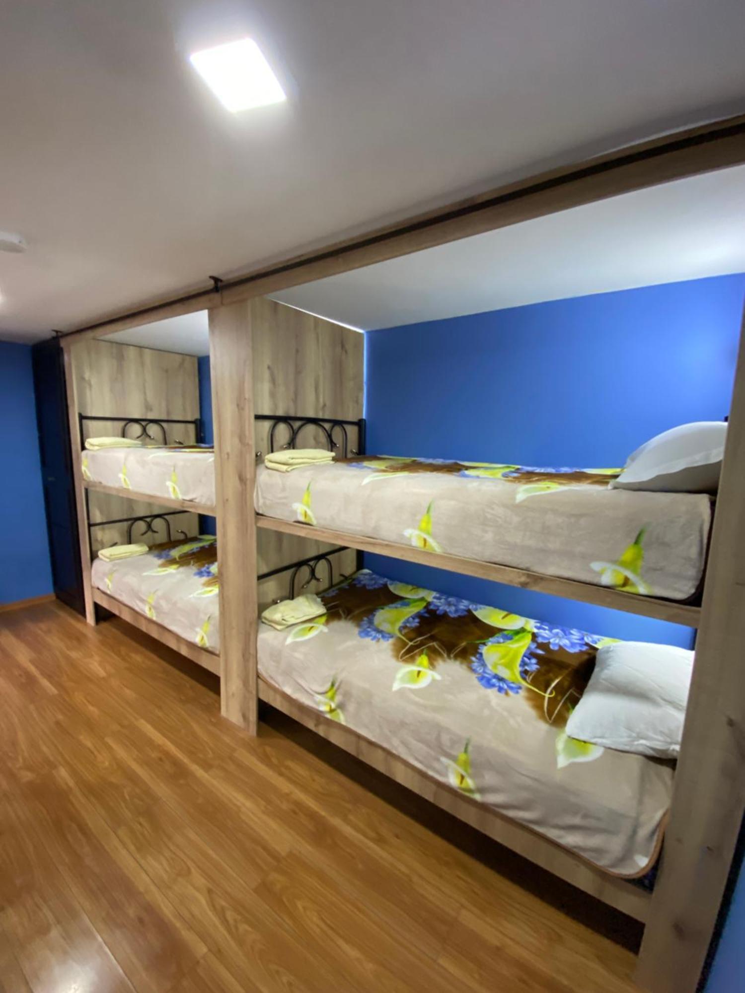 Latacunga Hostel Экстерьер фото